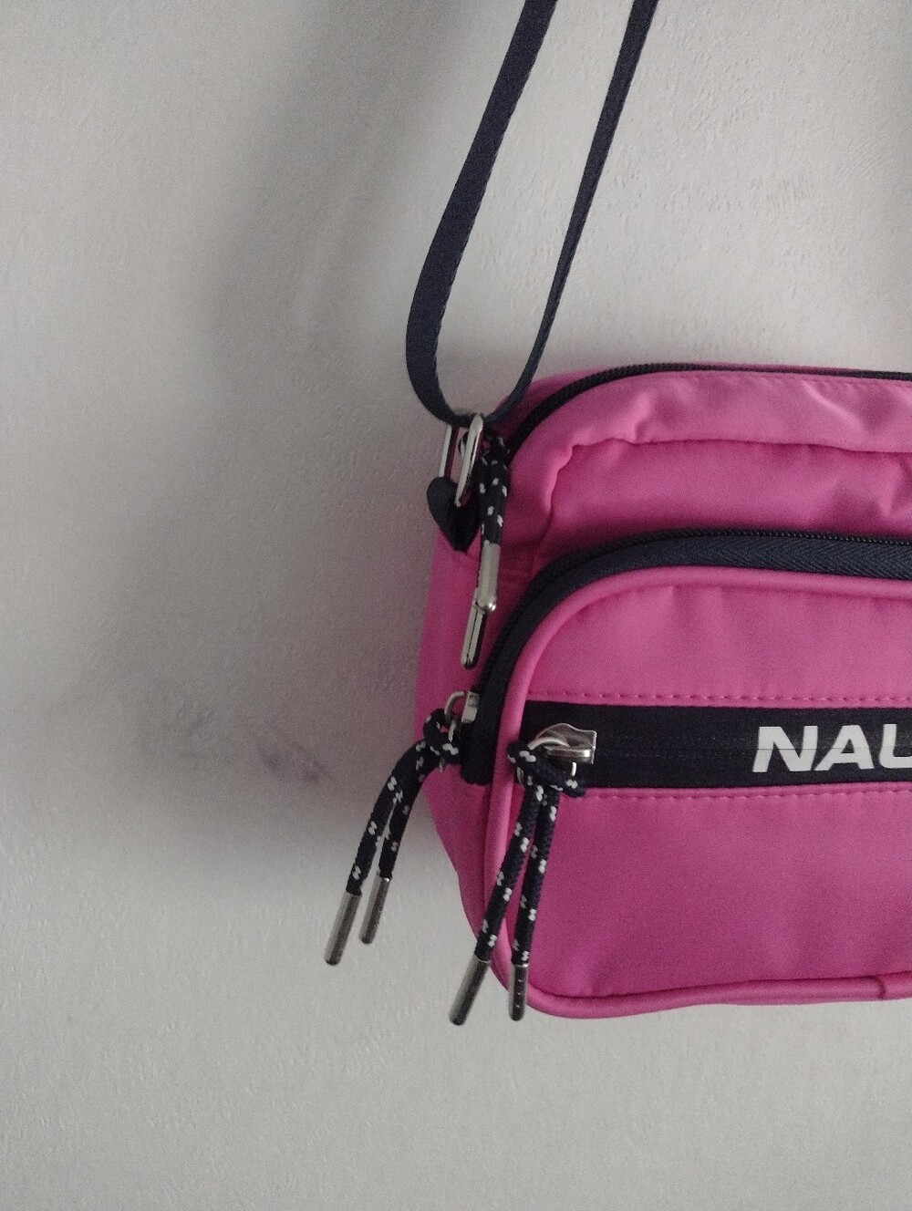 Nautica Handbag - Picture 4 of 7